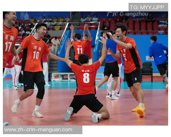 排球——男人20岁以下组小组赛：广东队胜湖南队